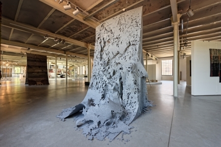  Do you see it, it doesn't see you.