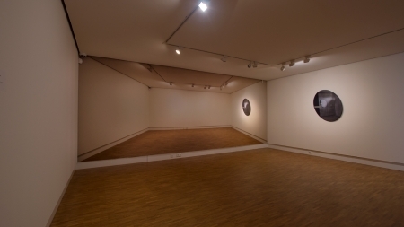  Presenting the present