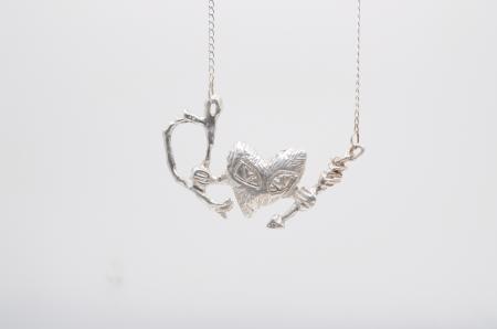  Cupid's Chokehold
