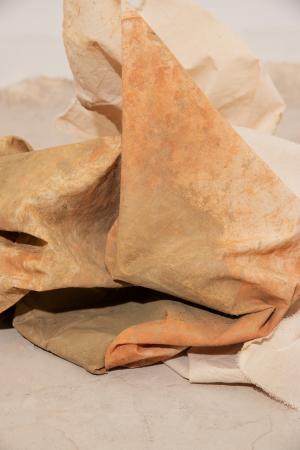  À Volta do Barro (Around Clay)