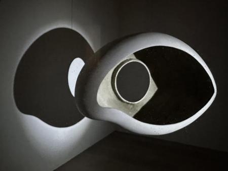  Priapus dooft het licht