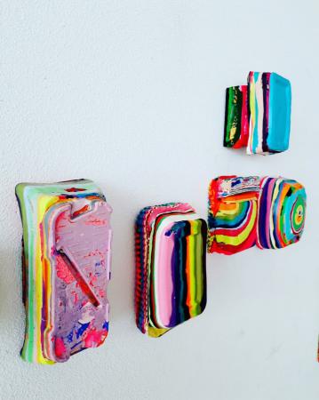  Untitled_series div.