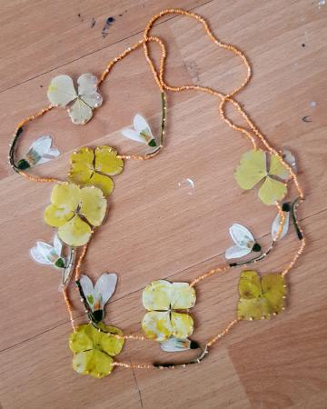  ketting met sneeuwklokjes