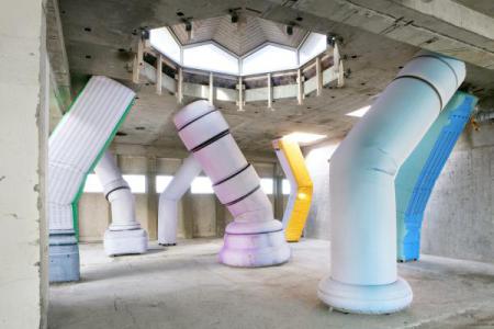  Installation view Big Art