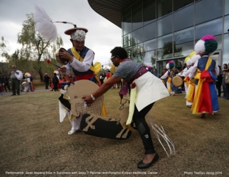  'Jaran Kepang, Live in Suncheon