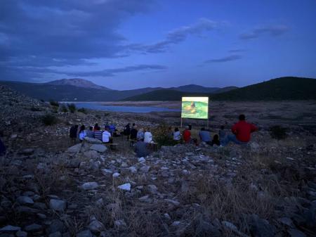  Lake Bottom Cinema