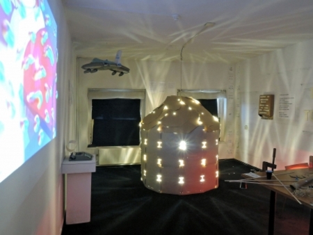  idem, later in de bovenkamers, HKK