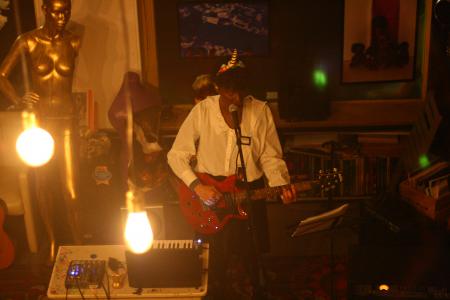  Performance 'the call me Jasmine'