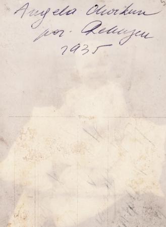  In the mountains, the sun is shining