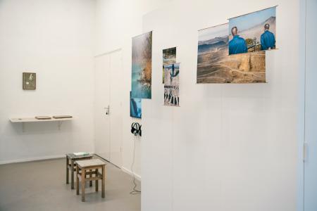  Exhibition view - Rocks, roots, unearth