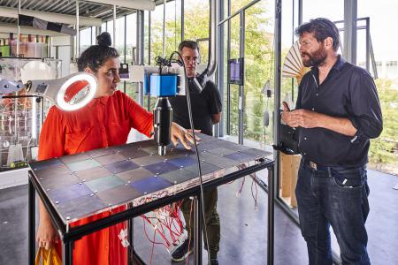  ‘ex.citable inter.faces’