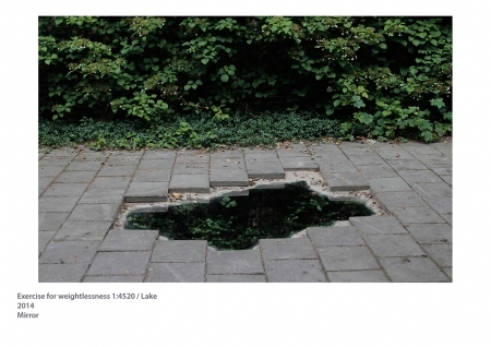  Exercise for weightlessness 1:4520 Lake