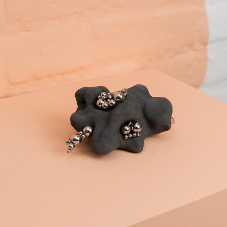  Peach Tree, Ambiguous