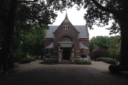  The Unknown Person's Funeral