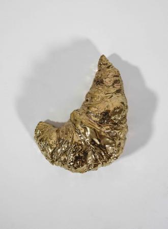  The Greek goddess of victory is fat today