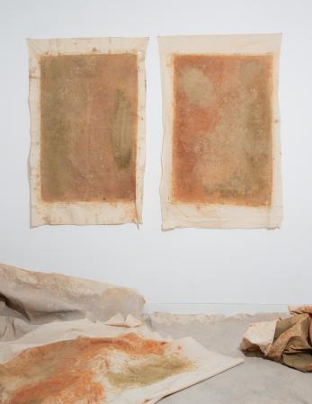  À Volta do Barro (Around Clay)