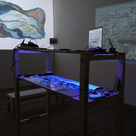  Reading Slippages, Writing Interstices