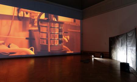  Standfast, landfast, lightfast