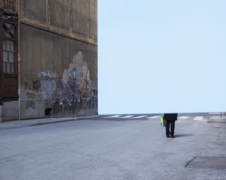  I saw a man pursuing the horizon