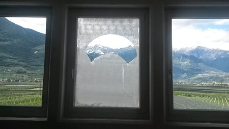  Window washer
