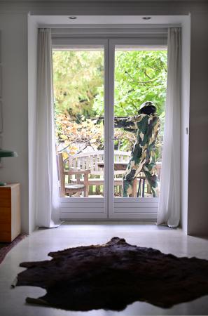  Imagine War at Home (Door)